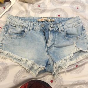 Light blue booty jeans